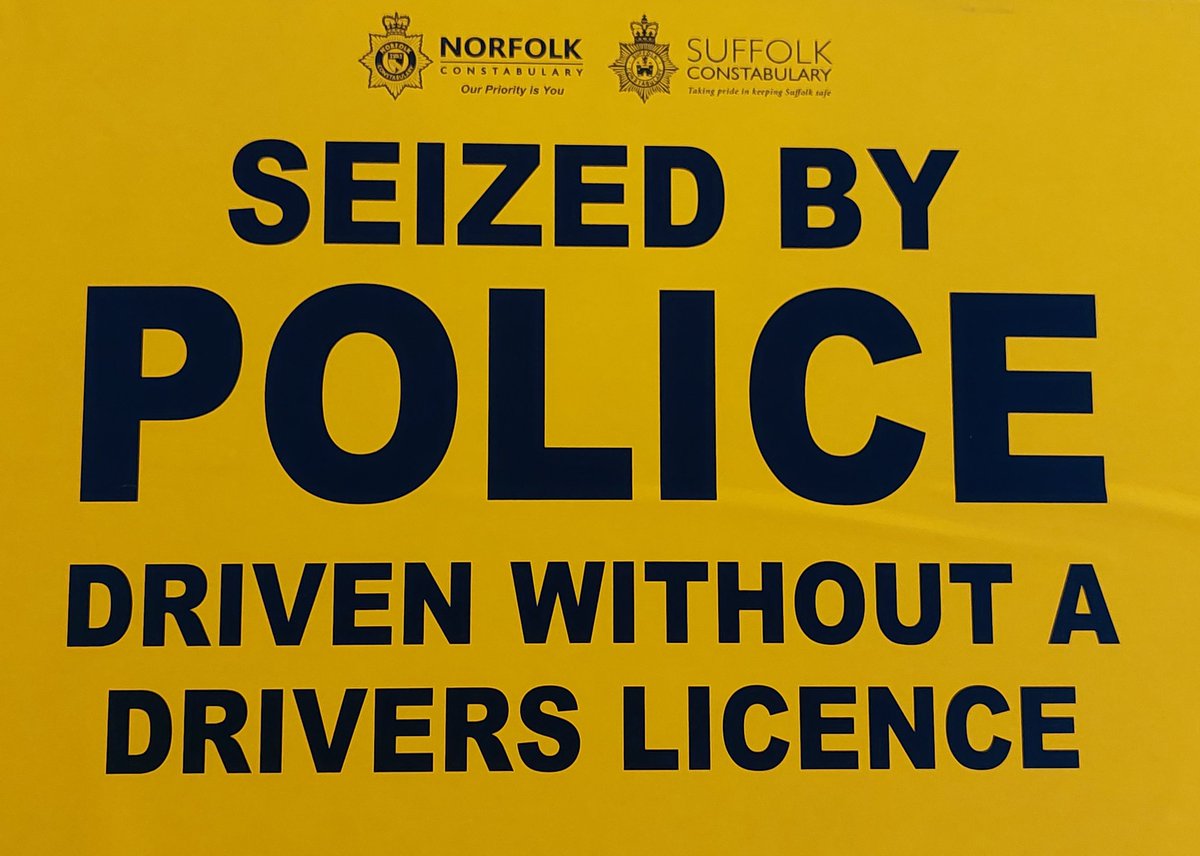NSRAPT's tweet photo. Vehicle stopped with a head light out in @BuryStEdsPolice. Turned out driver also did not have a valid mot, was disqualified from driving and had no insurance.
#NoLightyNoLikey
#seized
#pc847 #pc1880 https://t.co/qKZTuROgH9