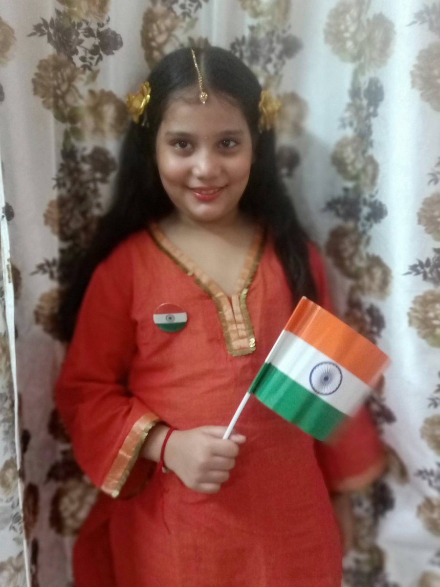 GroverLokeswari's tweet photo. #AmritMahotsav 
#kendriyavidhyalaya 
#kvs #IndiaAt75 
#IndianArmy 
@PMOIndia @KVS_HQ @dkdwivedi63 @moayush @MinOfCultureGoI @MIB_India @ncert @RailMinIndia #HarGharTiranga https://t.co/0ZKbxB9UGY