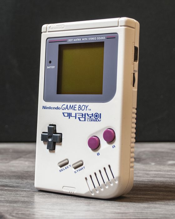 GeeksLineGlobal's tweet image. Some Nintendo Game Boy games, including Alleyway, have been published for the Comboy (the South Korean Game Boy distributed by Hyundai).