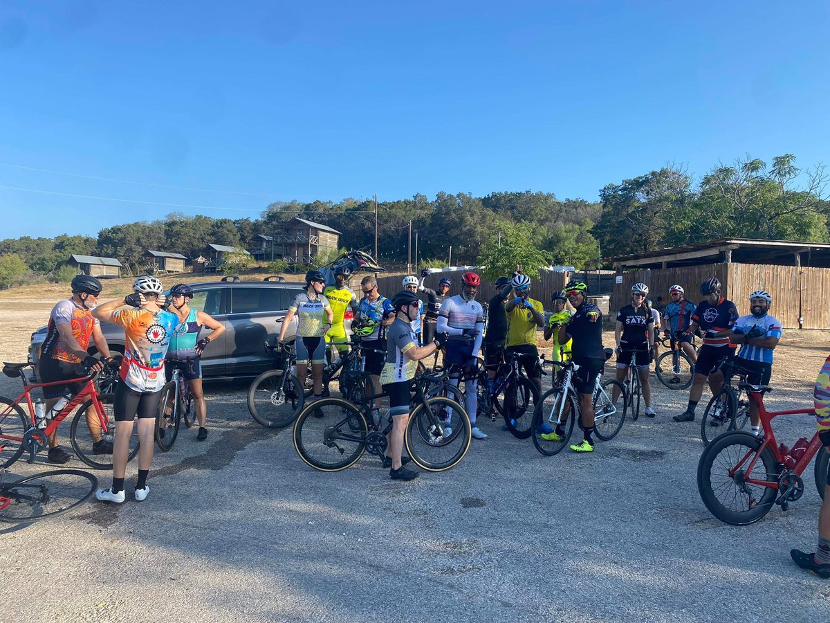 SATaylorCycling's tweet photo. MTCCSA Saturday Morning ride. https://t.co/jZsBCTG5if