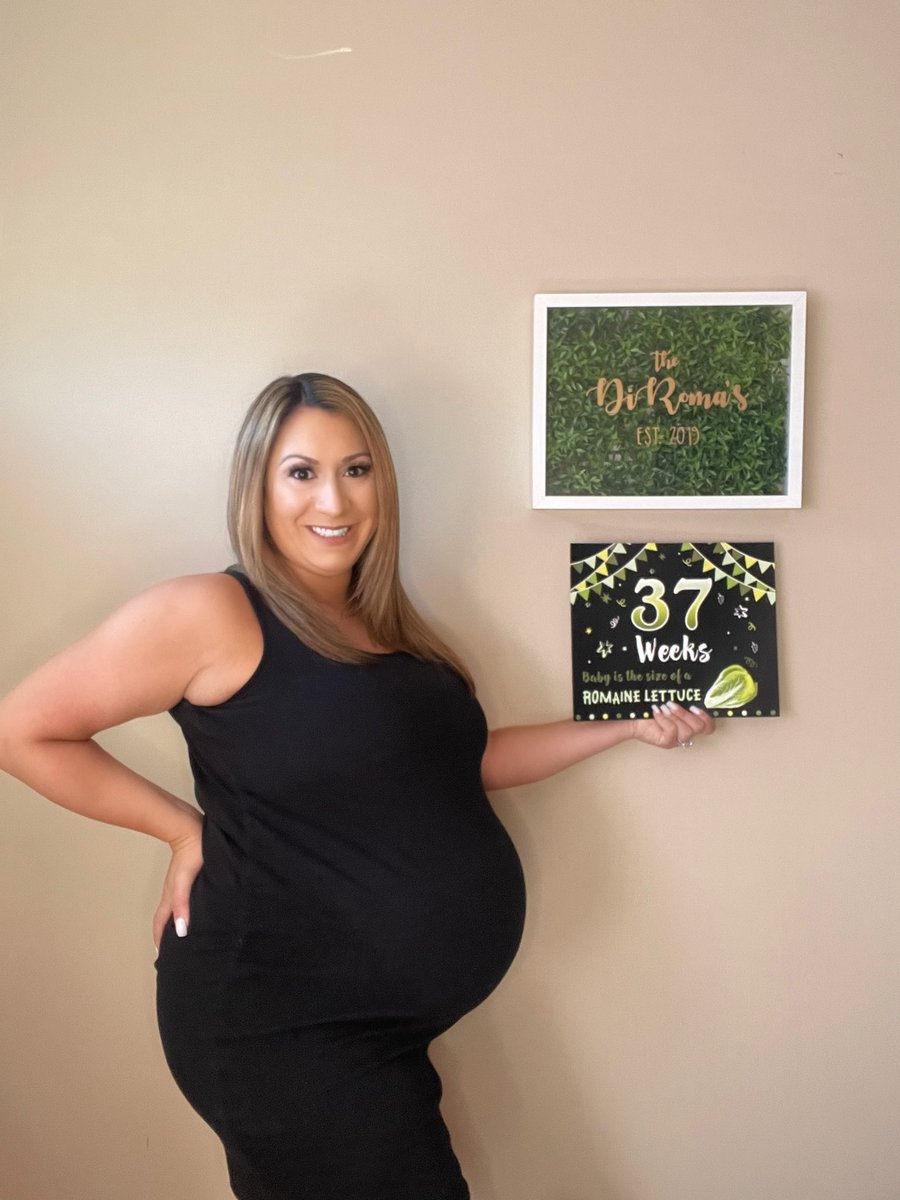kimberlycantoni's tweet photo. 37 Weeks! π€°π» Baby is the size of a romaine lettuce! π₯¬
Not gonna lie being nine months pregnant in this heat wave has been a huge struggle. π₯΅ But staying cool and keeping those feet elevated as baby boy cooks a little longer. πΆπ»β²
#BabyBoyDiRoma #rainbowbaby #bumppics https://t.co/WqV1qrjrYm