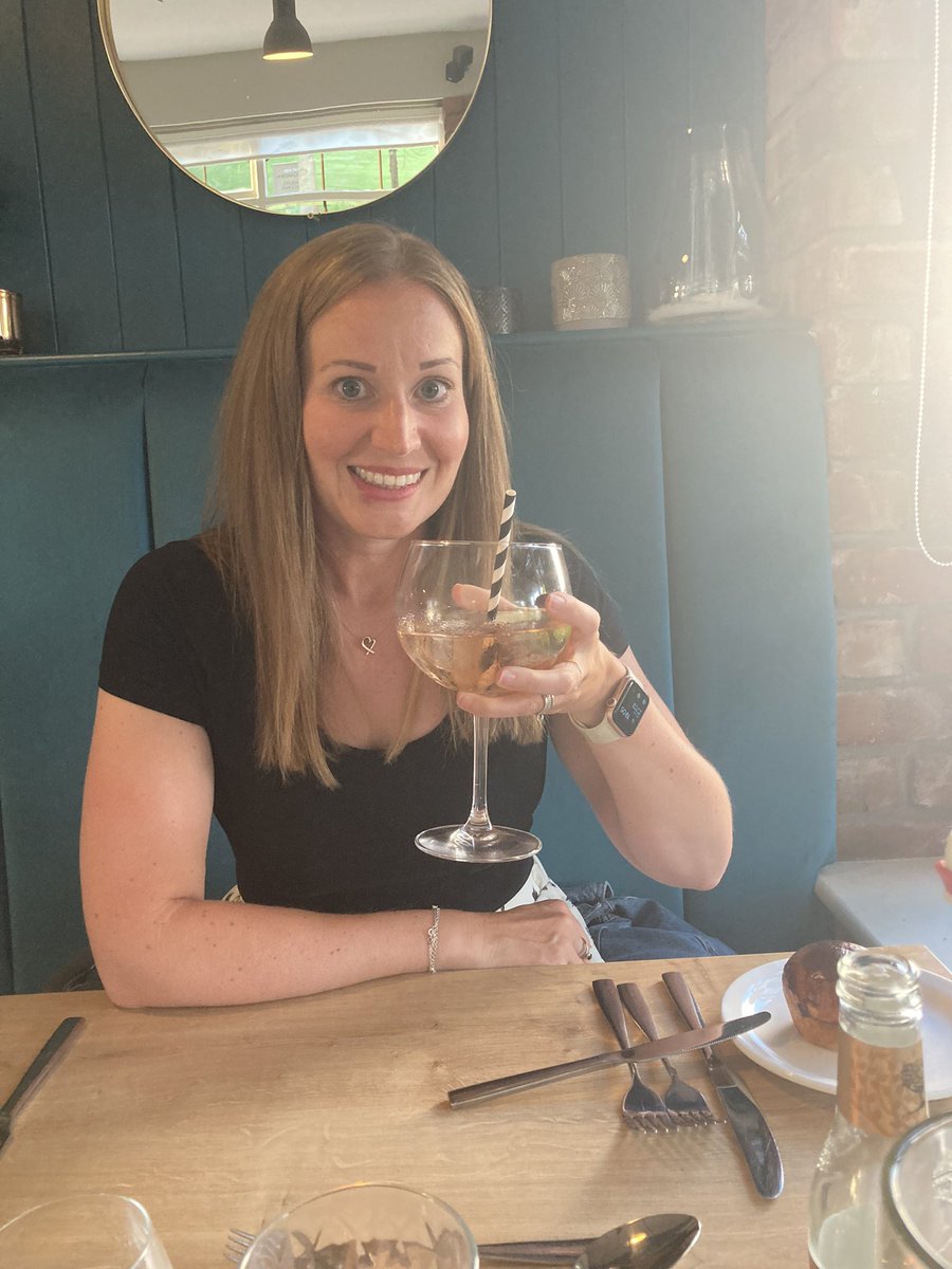 FAHissey's tweet photo. Tonight we went out for a lovely meal and thanks to my son’s antics today my split lip looks fabulous on the photos! Im hoping the swelling and bruising subsides for my brother’s wedding! 😬#meal #anniversary #splitlip 🤦🏽♀️ https://t.co/9fDAV6cXr4