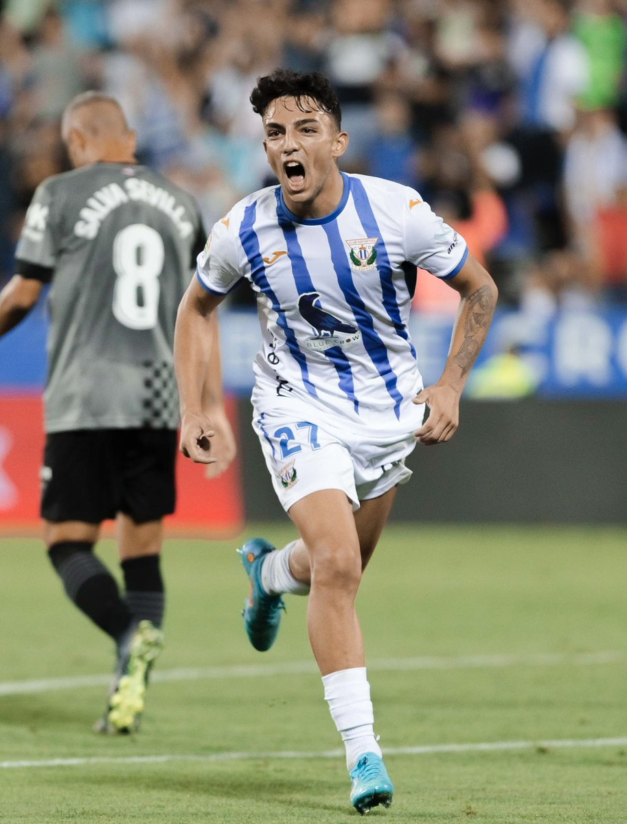 CDLeganes's tweet photo. 🗣⚽️🥒 @naimgaarcia_ https://t.co/GQL9JbZCfT