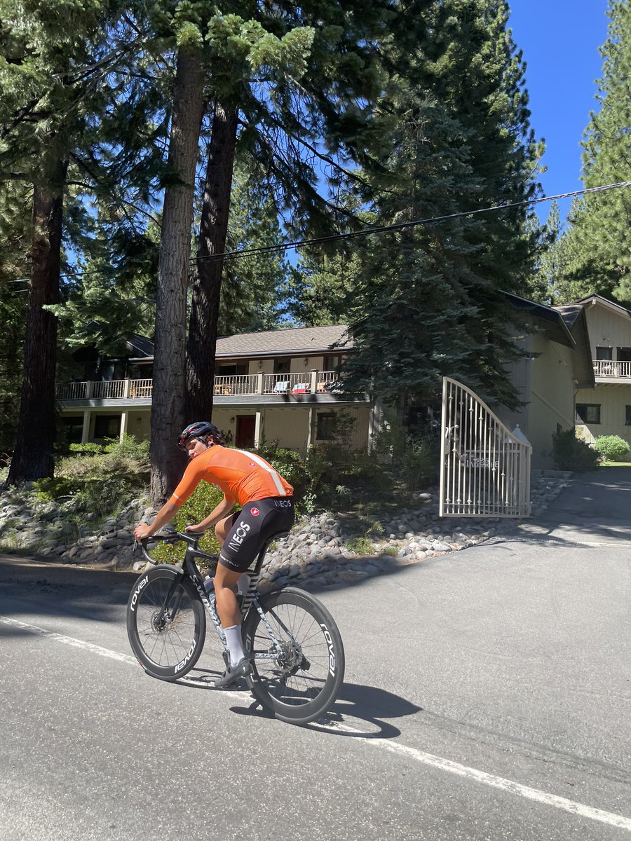 theride_cali's tweet photo. Third Stage ✅

Fewer kilometers than the last two days to make the entire loop of Lake Tahoe!

Now, a well-deserved rest day in which we will make sure to get plenty of rest for the upcoming stage to Yosemite. 

Stay tuned!

Donate on link in Bio!!

#cycling #theride #adventure https://t.co/YbvBy0R794