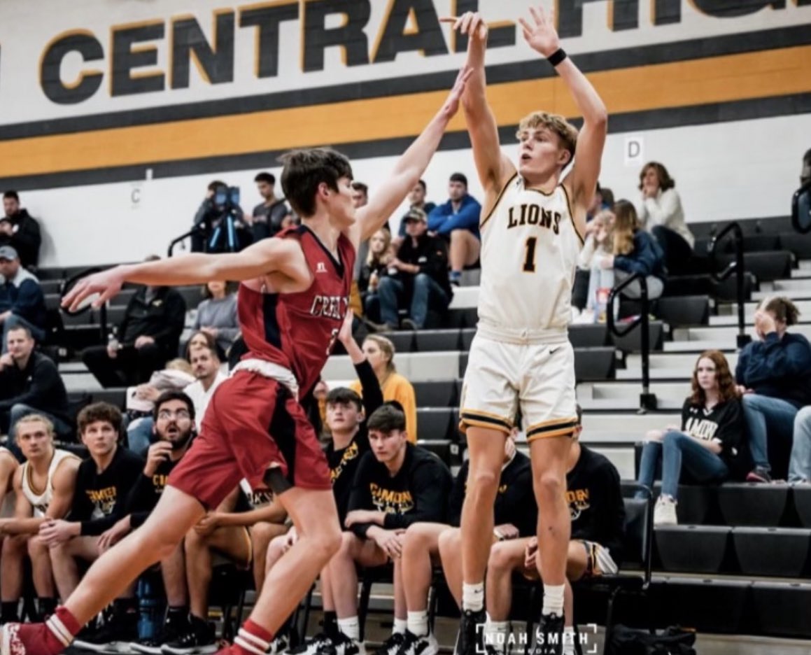 kaden_story's tweet photo. Blessed to receive an official offer from  Campbellsville University - Harrodsburg. @Coach_ACSparrow @CUHMBB https://t.co/FOc78izXKO