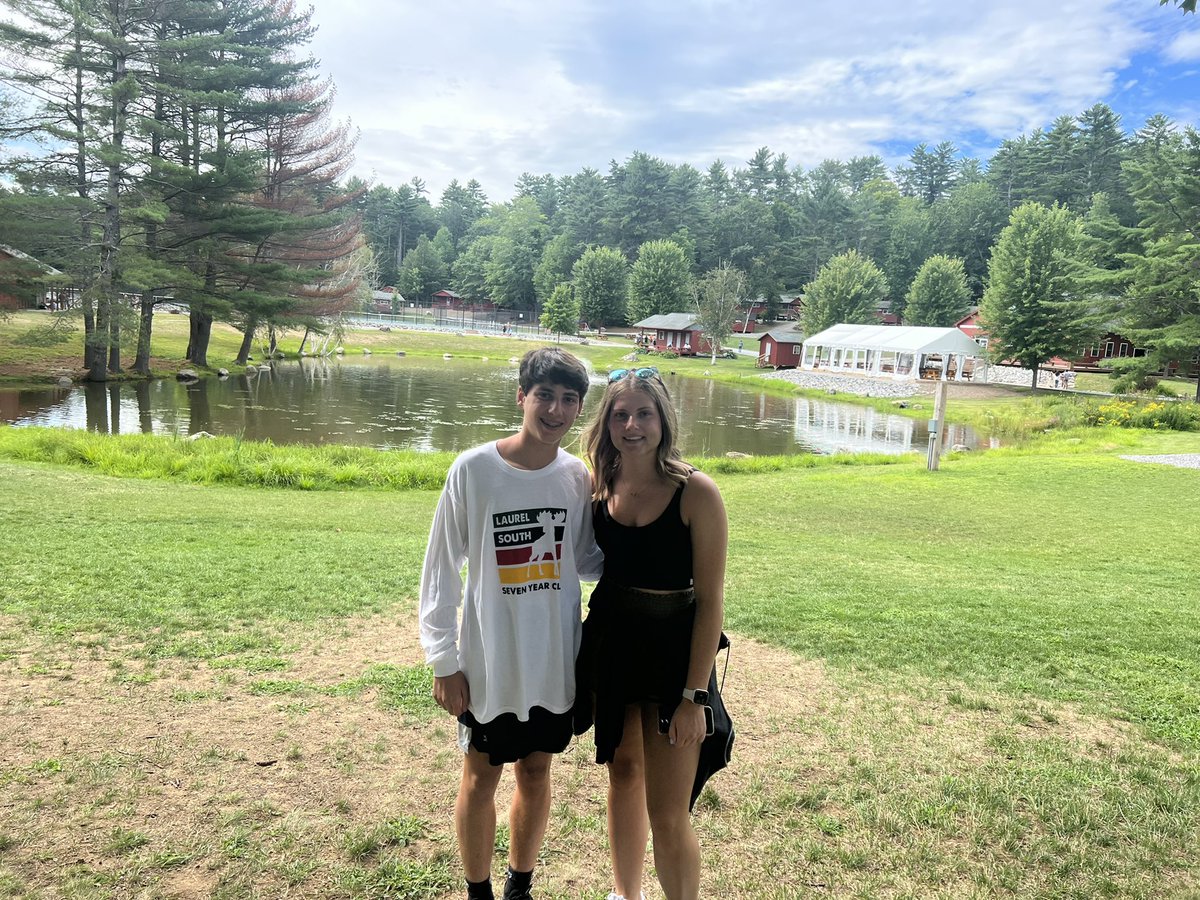 Lily & Jack tweet media