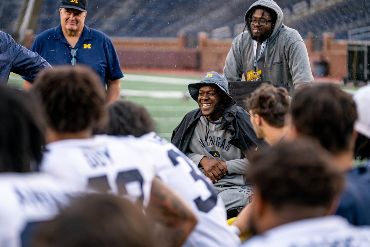 Michigan Football tweet media