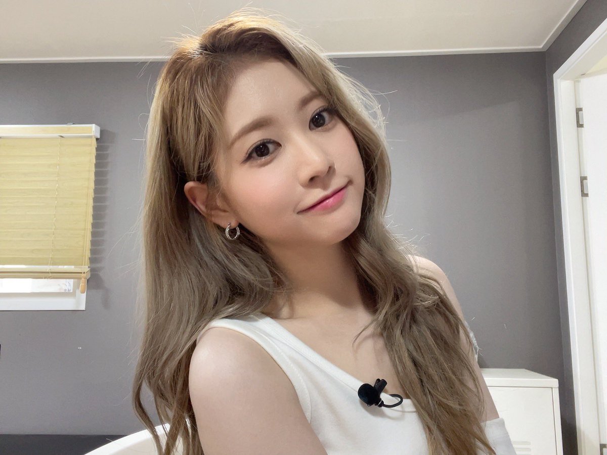 k_bora99's tweet photo. [📸] 2030부산세계박람회 X4엔터 EP.5

#CherryBullet #체리블렛 #보라 #BORA #2030부산세계박람회 #X4엔터cherr https://t.co/VqE8HrEiAn