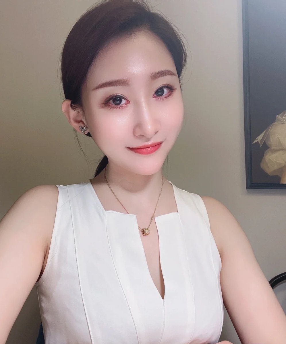 KeikoFu09's tweet image. In any case, don't tell others what's right or wrong behind your back. If you have to say it, say something nice