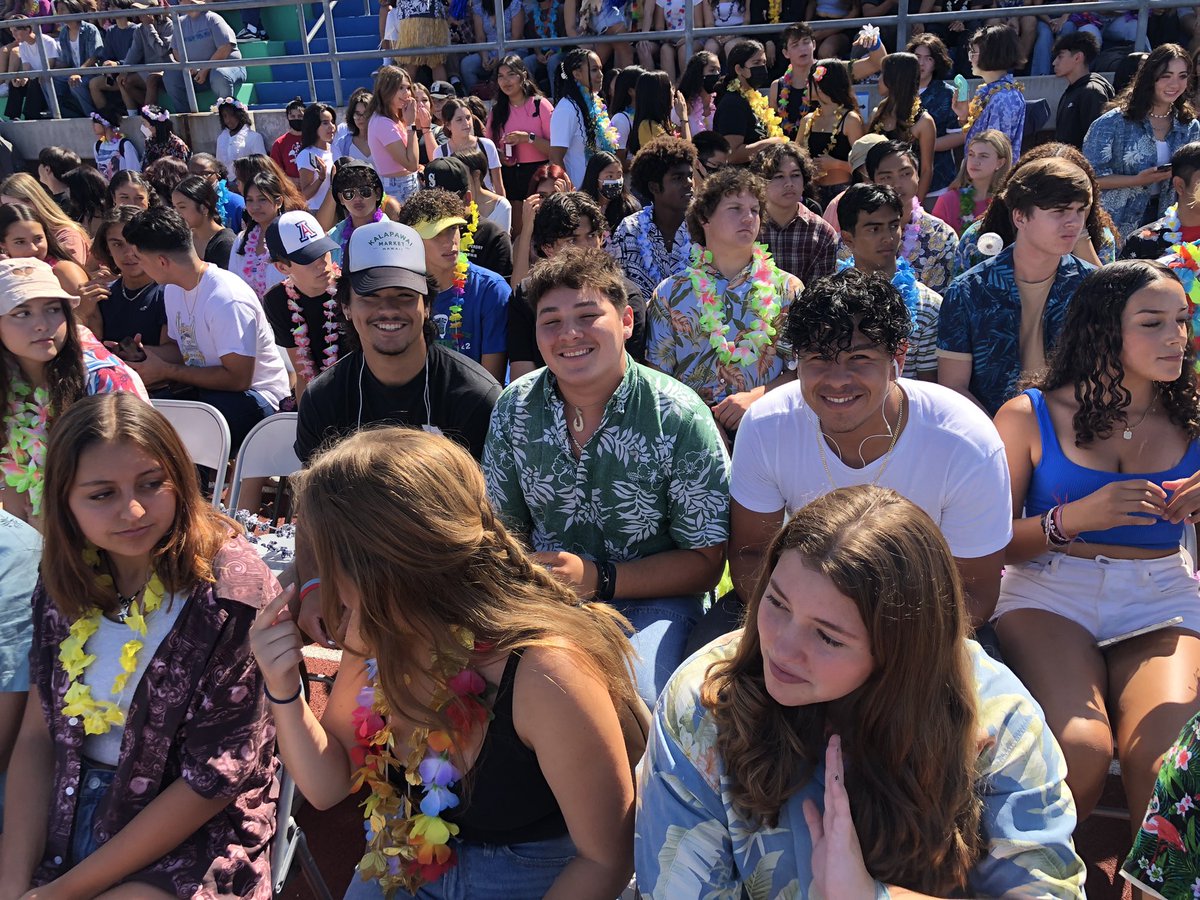 It was a busy week at Eastlake High School! LU-WOW is officially in the books and football season is officially underway! I can’t believe the amazing students we have, I am so lucky to work with them every day! Keeks is wearing Micahs number this year ❤️❤️❤️