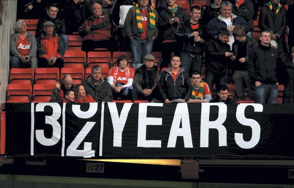 Timely reminder. 
If ever anyone feels like laying off taking the piss out of United fans, because they are going through a bad time, just remember this banner. 

Karma can be a bitch sometimes.