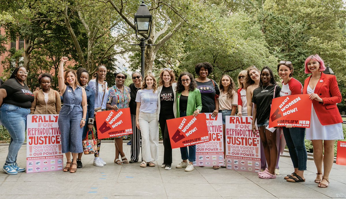 Thank you @votejgr @yuhline @CarlinaRivera @RepMaloney @Iwen4NY @VittoriaNYC & our fabulous sister orgs for the powerful & inspiring words at today's Rally for Reproductive Justice. On the 1st day of early voting we're channeling our anger into ACTION!! #OurVoicesOurVotesOurPower