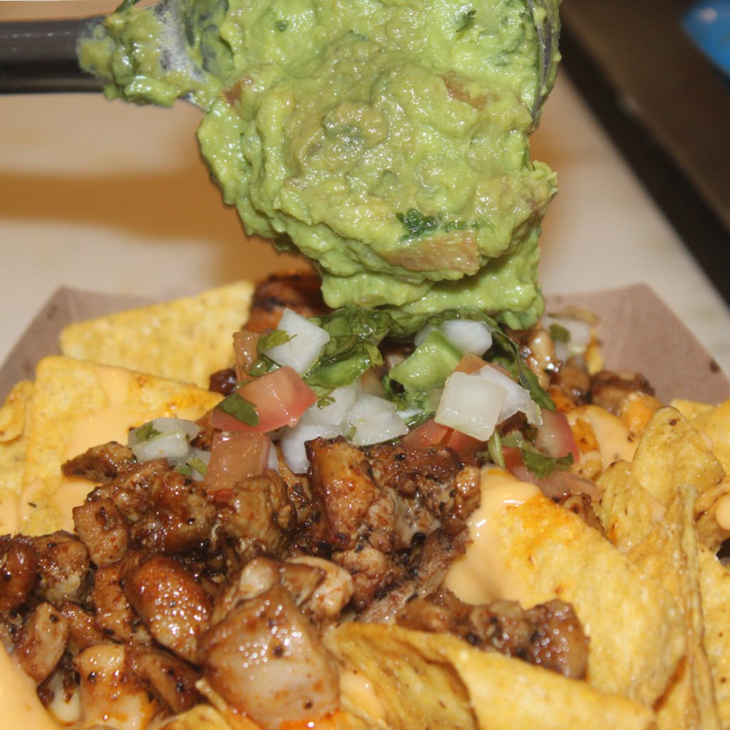 NachoBiz831's tweet photo. #nachos on a #saturdaynight >>> https://t.co/iVQpWR5qeL