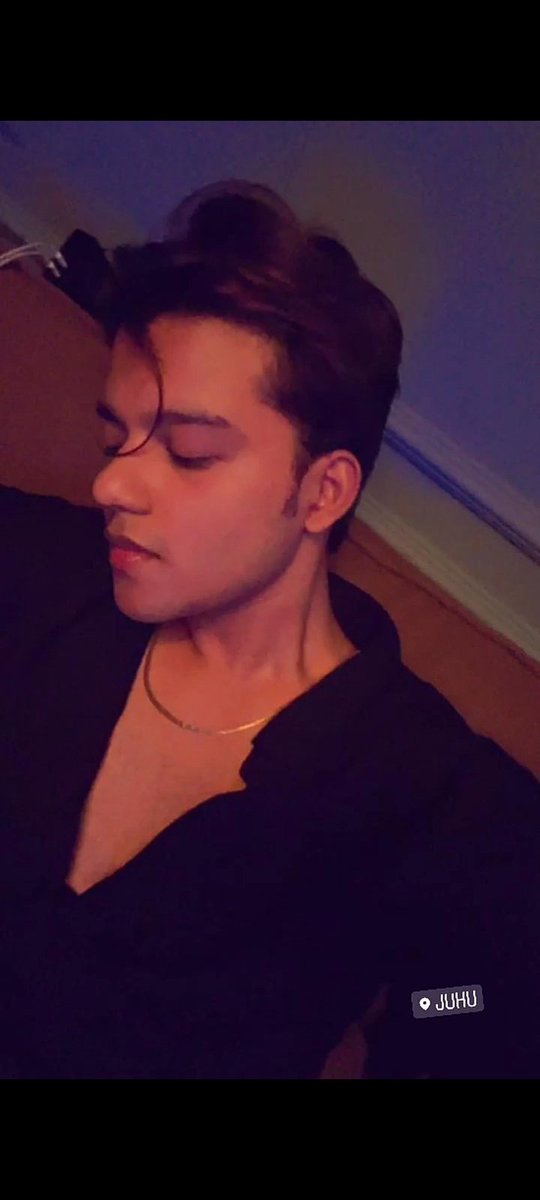 __riyaz_aly_'s tweet photo. 🖤 @_riyaz_aly #riifam
 #__riyaz_aly_ https://t.co/DwSzaCnL8T