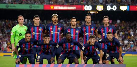 Pepelias17_'s tweet photo. 🔵🔴 Después de todo el verano dando Laporta palancazos, el Barça de Xavi pega el primer gran petardazo de la temporada (jugando así habrá más), al ser incapaz de hacer un gol al modesto Rayo Vallecano, que tuvo las ocasiones más claras en el Camp Nou (0-0) 👇 j https://t.co/iMqg0CQPAi