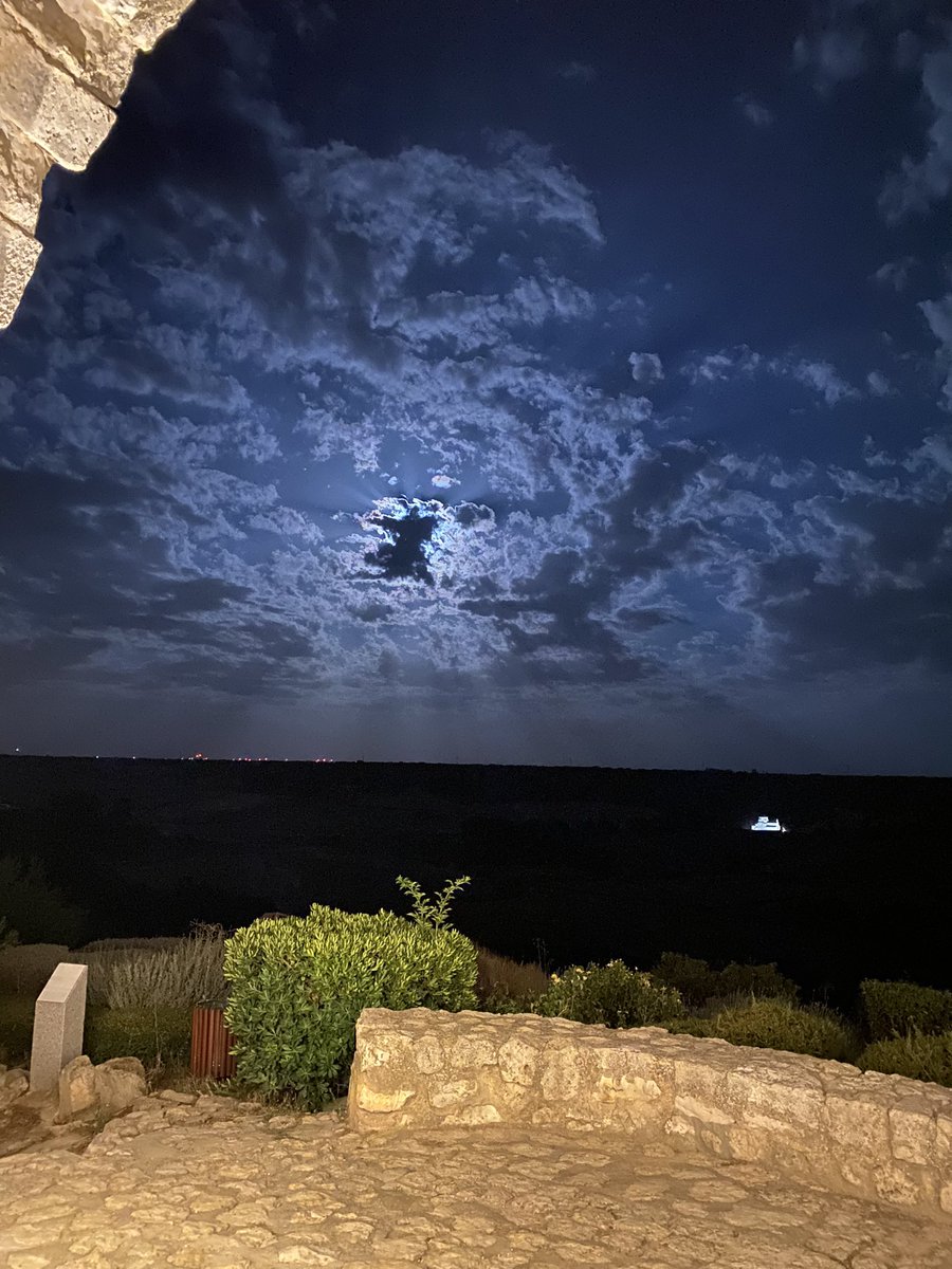 Buenas noches.
#urueña