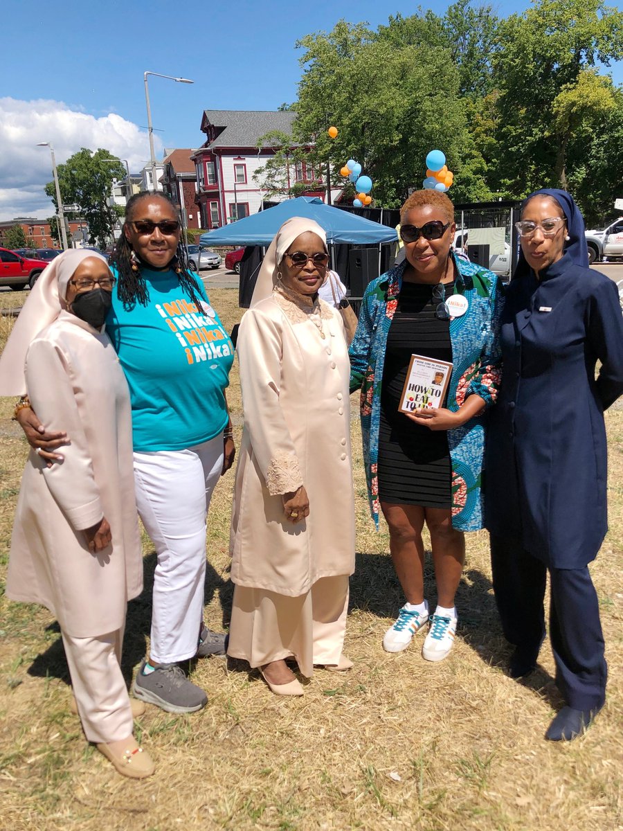 NikaElugardo's tweet photo. New Beginning Re-Entry Community Resources Community Fair @ReentryNew #reentryhouse #formerlyincarceratedwomen #women https://t.co/j55P1DVYxk