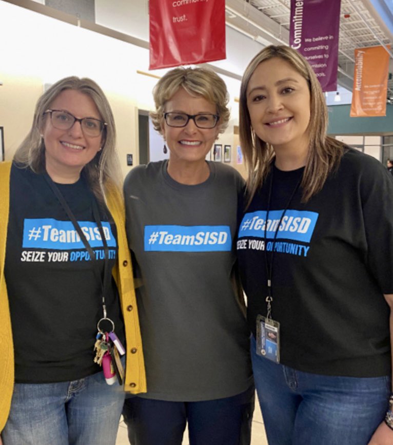 Andrea Carrasco (@acarrasco_ies) on Twitter photo A GOOD weekend starts with a GREAT day of learning!! 📚 <a href="/cacost15_IES/">Cristina Acosta</a> and I can't wait to share the wealth of knowledge from Mrs. Kristina Smekens! 🍎 #ItuarteKnights #8Tribes1Empire A GOOD weekend starts with a GREAT day of learning!! 📚 <a href="/cacost15_IES/">Cristina Acosta</a> and I can't wait to share the wealth of knowledge from Mrs. Kristina Smekens! 🍎 #ItuarteKnights #8Tribes1Empire