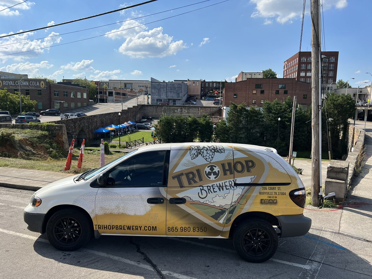 BCHomeBrewers's tweet photo. Homebrew Rendezvous abound! We still have tickets available, come on down to @trihopbrewery  and join Blount County Home Brewers and @TNVHomebrewers! https://t.co/aTe3KNF0zP