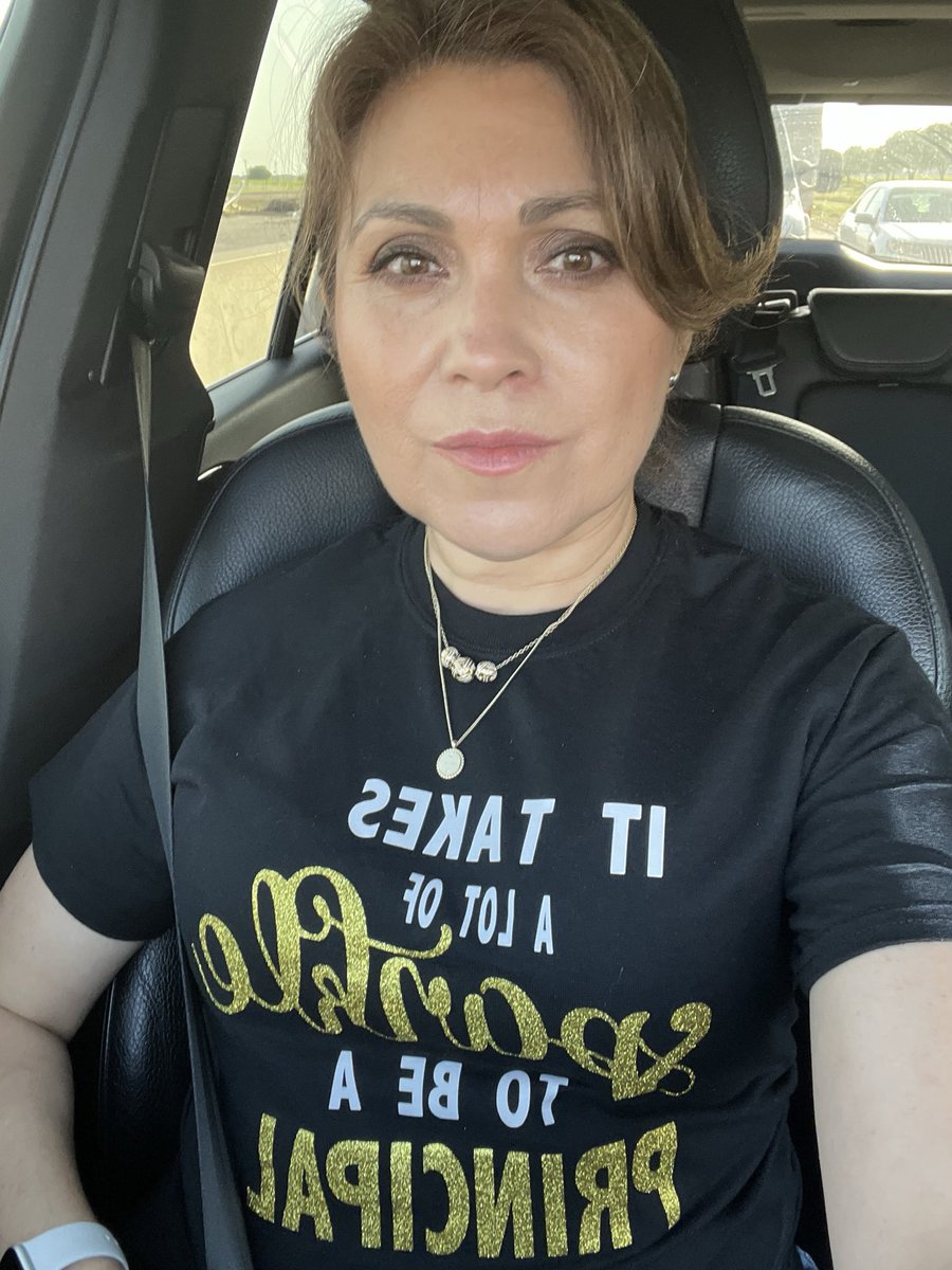 hilda1213runner's tweet photo. I’m so proud to announce that LLOYD BENTSEN ELEMENTARY has earned an “A” rating for the 2021-2022 academic school year. Additionally receiving all 6 TEA Academic Distinctions. 
💗 Lloyd Bentsen Elementary #1                                             💗Proud Retired Principal 💗 https://t.co/jO9TBFu3BU