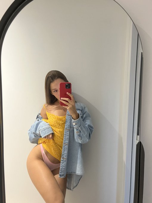 🐥👼🏼 https://t.co/Tw6HijQ9F3