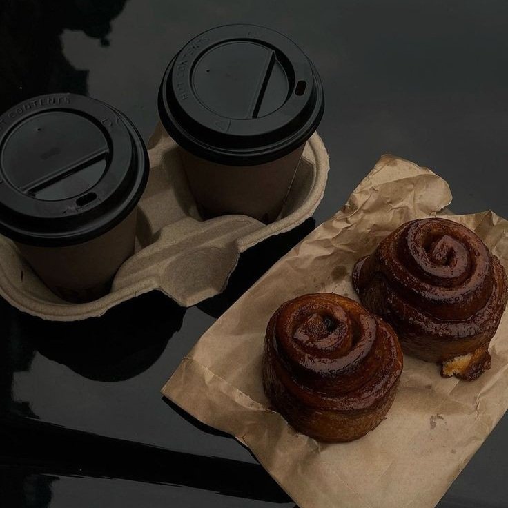 ⠀⠀
𝓤shijima's 𝙉𝙚𝙬 𝙥𝙤𝙨𝙩 :
⠀⠀⠀⠀⠀⠀⠀⠀mi amigo vino a verme por mi cumpleaños