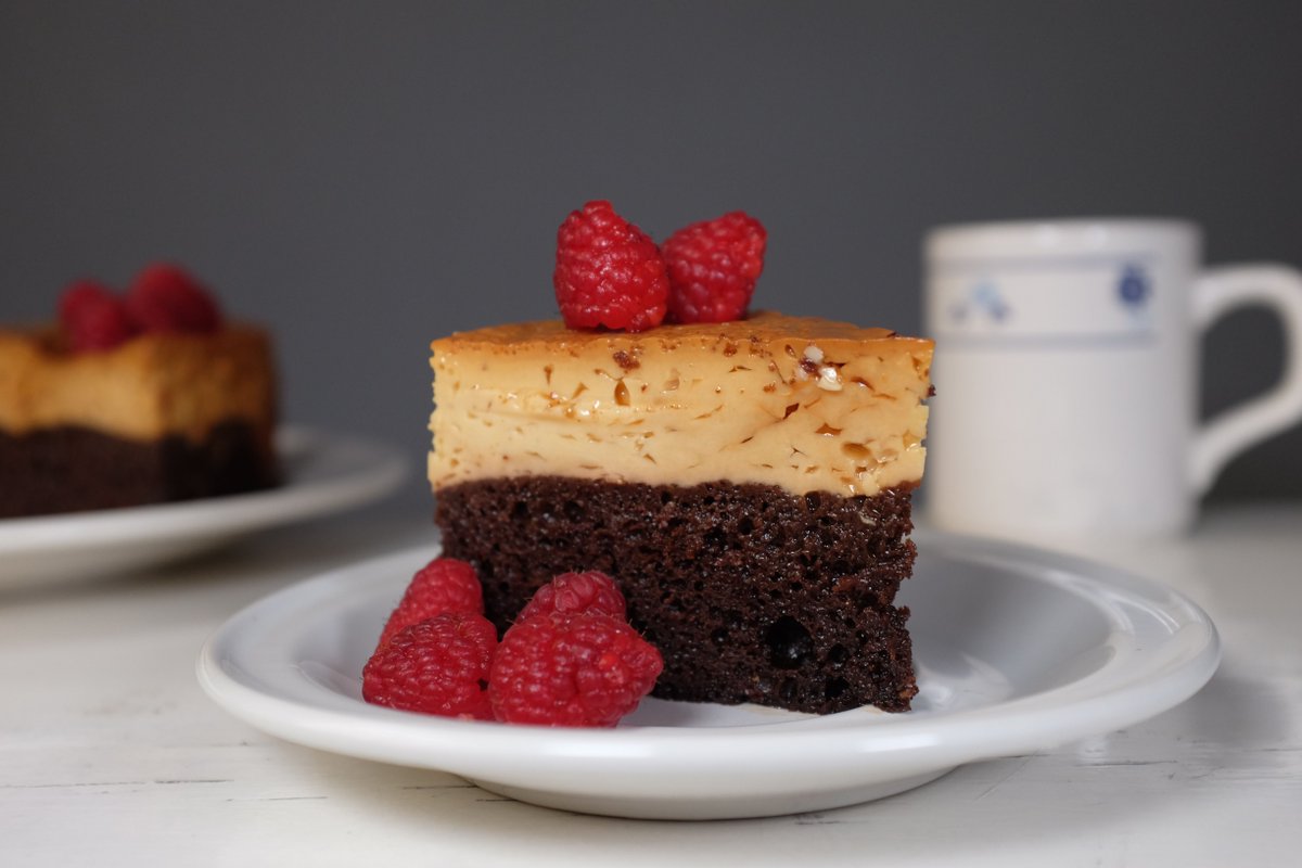 800askmark's tweet photo. You can't go wrong by serving this chocolaty treat for #dessert. #recipeoftheday  https://t.co/crn8DxosVo https://t.co/bZQPVRVEIc
