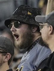 blitzboxpod's tweet photo. My face when @Simoni_Lawrence gets a Pic6🔥
#TheBlitzBox https://t.co/HG2PW2K7RH