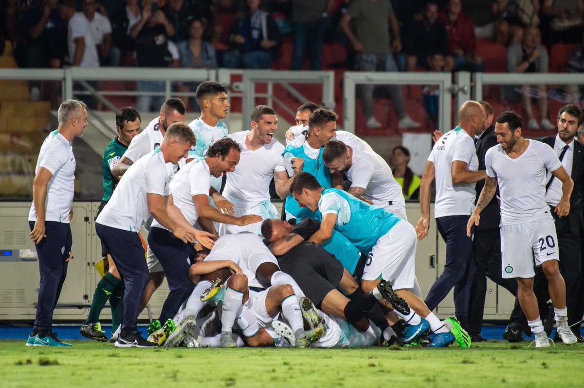 Denzel Dumfries tweet media