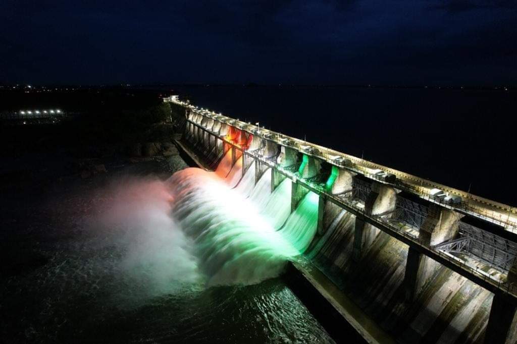 mdaneesqamar's tweet photo. Lower Manair Dam! ❤️🇮🇳
#Telangana
@KTRTRS #Telangana #CMKCR #KTR #Tricolour #August2022 #75independence #mdaneesqamar https://t.co/P6xpIyKabV