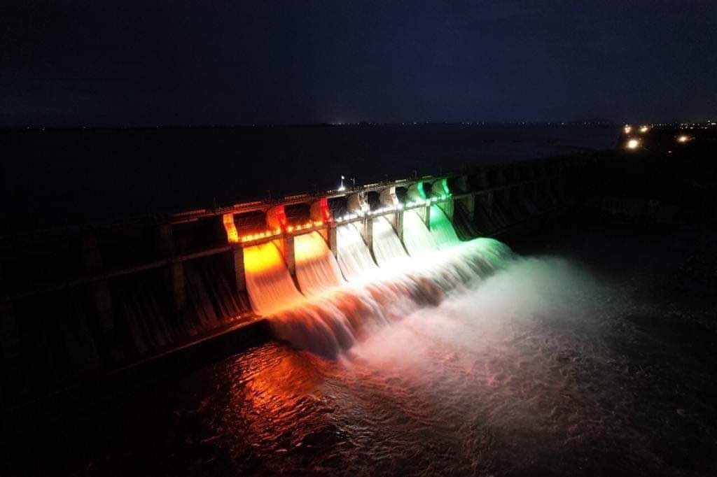 mdaneesqamar's tweet photo. Lower Manair Dam! ❤️🇮🇳
#Telangana
@KTRTRS #Telangana #CMKCR #KTR #Tricolour #August2022 #75independence #mdaneesqamar https://t.co/P6xpIyKabV