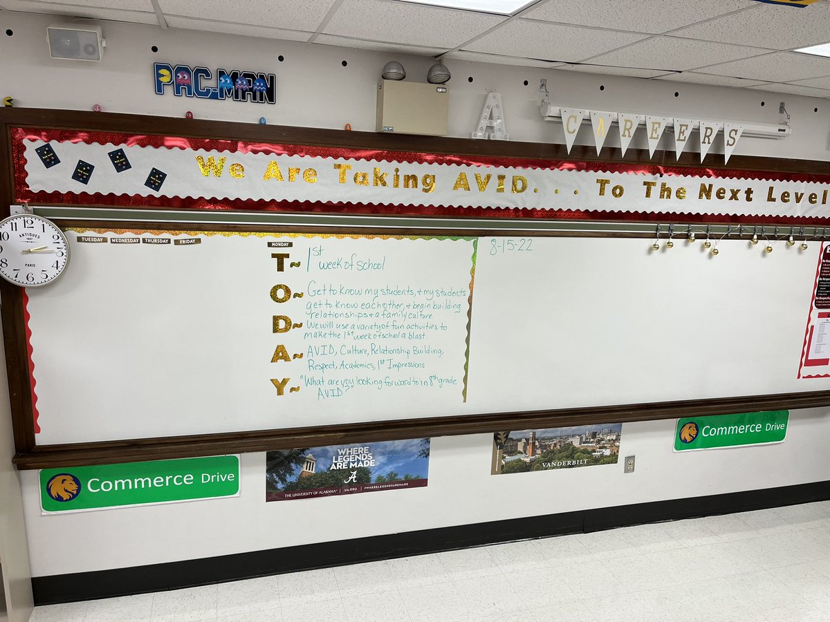 MBrittman1913's tweet photo. Classroom and Teacher are ready to receive students! Year 20 let’s go!!  The passion and dedication are real! #avideducator #teacherlife #vet @Austin_Broncos @IrvingISD https://t.co/rHfDA9AufM