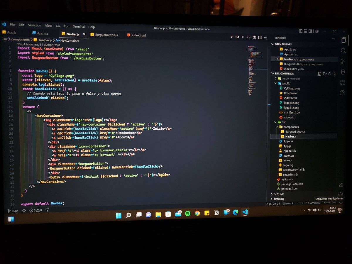 codewithsala's tweet photo. Un sábado a la noche distinto, escuchando buena música y practicando #reactjs. En un rato les traigo un post interesante. https://t.co/QbKEyR3kPC