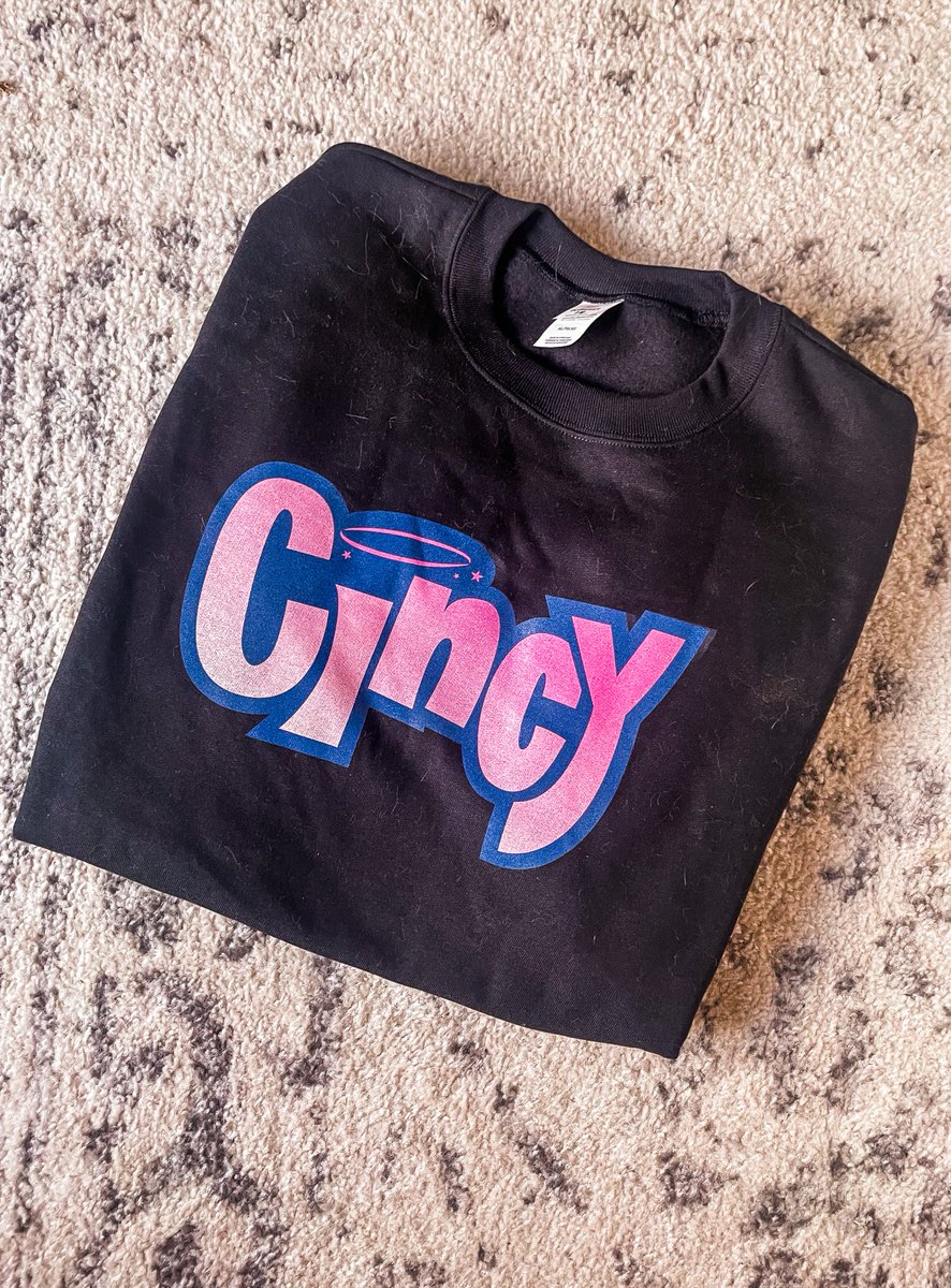 CincyShirts's tweet photo. This design is for the Cincinnatians with a passion for fashion 😇

Get this on a tee at https://t.co/BhfNfqddbH, and other exclusive garments in-stores with on-demand printing, at Cincy Shirts Hyde Park, OTR and Ft. Mitchell. #Y2K #Bratz #PassionForFashion #CincyThings https://t.co/P74Wnm1mvj