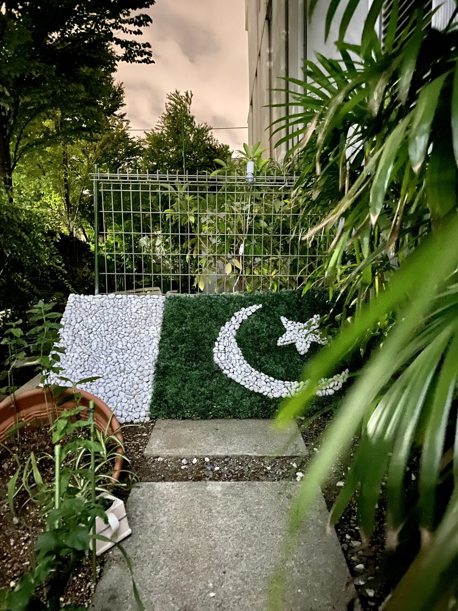 tcheeeema's tweet photo. #PakistanAt75 🇵🇰 #パキスタン75歳 #75thPayKuchKhaas #75thIndependenceDay #PakistanIndependenceDay #PakistanIndependenceDay2022 #PakistanZindabaad #パキスタン独立記念日 https://t.co/wi12CBRcFX