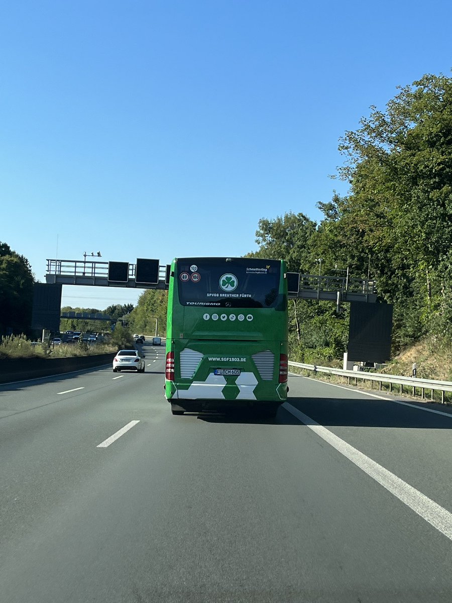 Heike186's tweet photo. Ich war heute schon auf der Überholspur 😉 #Fortuna #f95 #95ole #3Punkte (nur schnell Foto und vorbei) https://t.co/FJPyC9DiRy