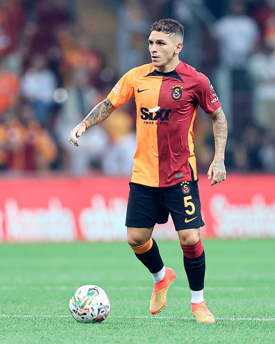 Night of mixed feelings. Happy to debut with @GalatasaraySK but not happy about the result. Now we must focus on working with a positive mind to achieve good results. Let’s go Gala! 🦁💛❤️ #LT5🇺🇾