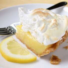 SalSRealtor's tweet photo. What's your favorite kind of pie? You'll probably find a #recipe for it in this collection. #delish  https://t.co/6e0wb6fBuE https://t.co/Tt5gRhafBq