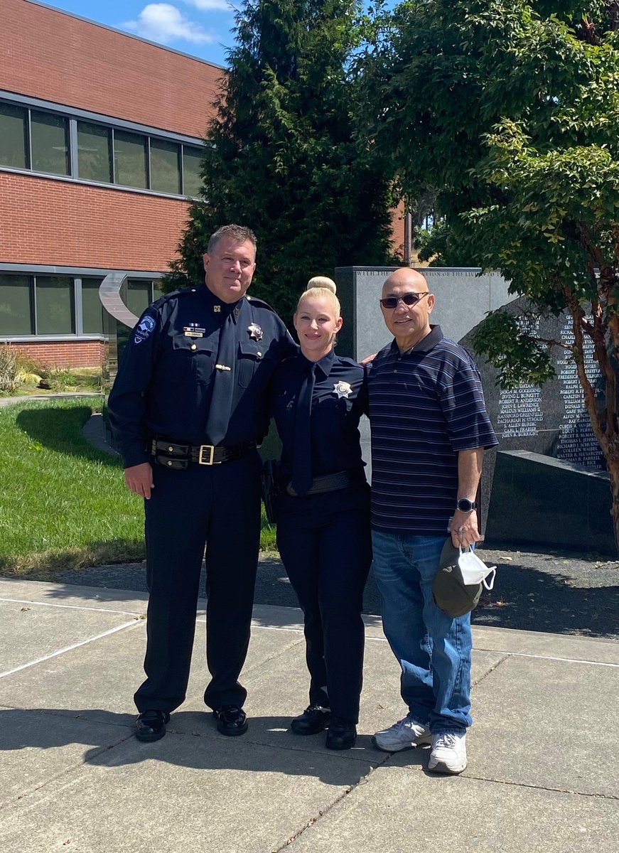 TheDallesPolice's tweet photo. Congratulations to Officer Call, who graduated from the Police Academy yesterday! Officer Call will be back patrolling the streets of The Dalles to complete her last few phases of training. If you see her driving around, feel free to wave and say hi! https://t.co/Meb43CGWuJ
