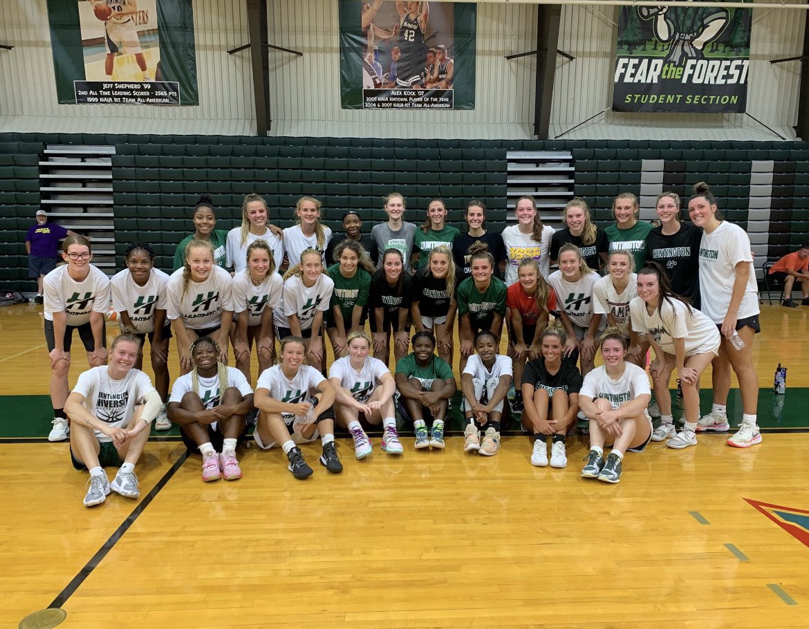 JayaJohnson17's tweet photo. I am so thankful I got to attend @HUWBB elite camp today. Thanks to coach @darby_3 and @Coach__PWright for the amazing experience. @vjhAlways100, @Always100_TMH, @SportsLvlup https://t.co/bgDsv5Ngq9