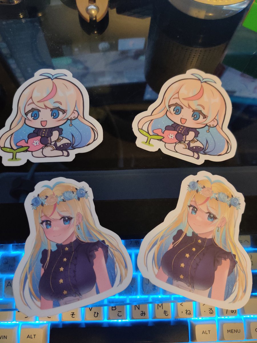 bulgokinggg's tweet photo. Got my #fumimerch in the mail today! Extremely happy I won this giveaway! Truly wonderful merch β€οΈ https://t.co/H2hZj94HUa