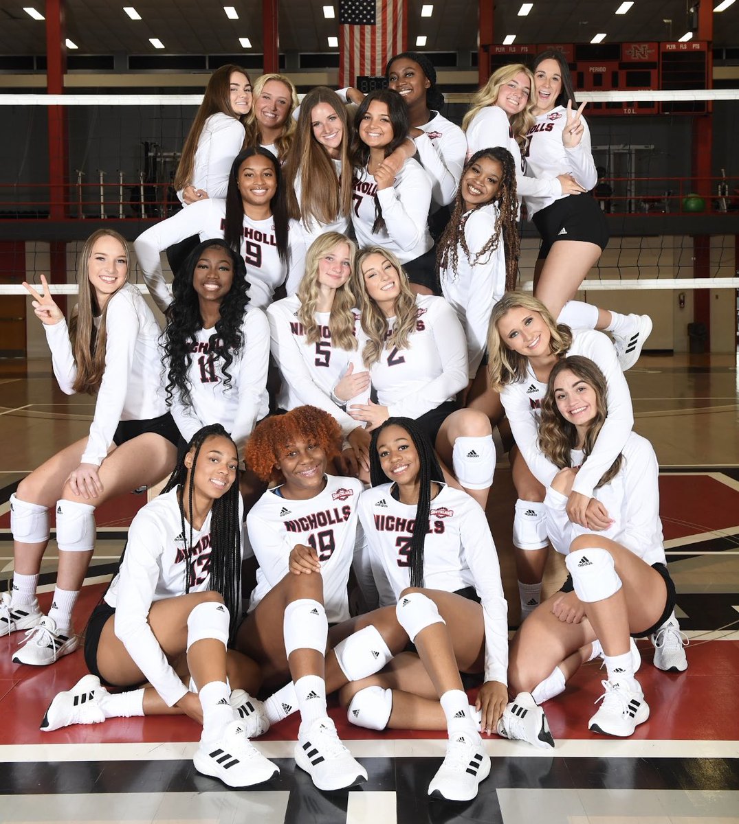 Back in Stopher Gym 🔜

📍Red and White Scrimmage
📆 Sunday, August 14th 
🕐 1pm

#geauxcolonels #nthistogether #scrimmage #southland60 #ncaawvb