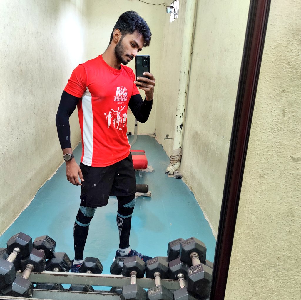 SrinivasFitness's tweet photo. Happy #Sunday π
No #Sunday
No #DayOffs π€π½
Let's #Run ππΎ https://t.co/BoSiZFqdBT