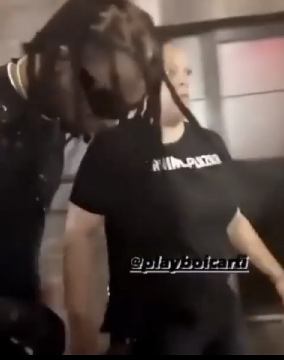 hldmyyhhnd's tweet photo. Naw this nigga Carti is BALDING 😭😭 https://t.co/fSczEvl2YD