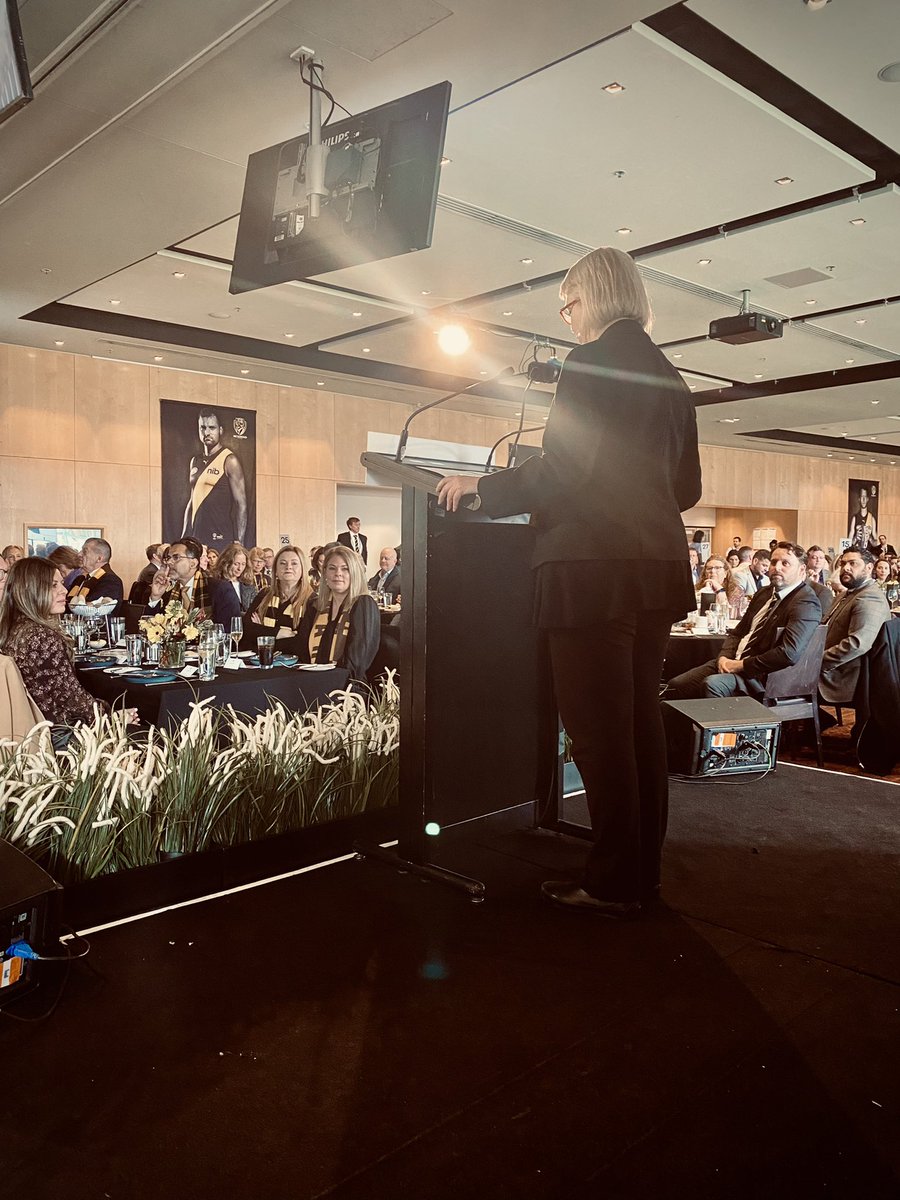 Sam Lane (@samjanelane) on Twitter photo Peggy O’Neal’s final President’s address at an #AFL men’s match.
The first woman VFL/AFL club President. Overseer of immense <a href="/Richmond_FC/">Richmond FC 🐯</a> success.
Showed other women that they could too.
Showed everybody a new way to lead. Peggy O’Neal’s final President’s address at an #AFL men’s match.
The first woman VFL/AFL club President. Overseer of immense <a href="/Richmond_FC/">Richmond FC 🐯</a> success.
Showed other women that they could too.
Showed everybody a new way to lead.