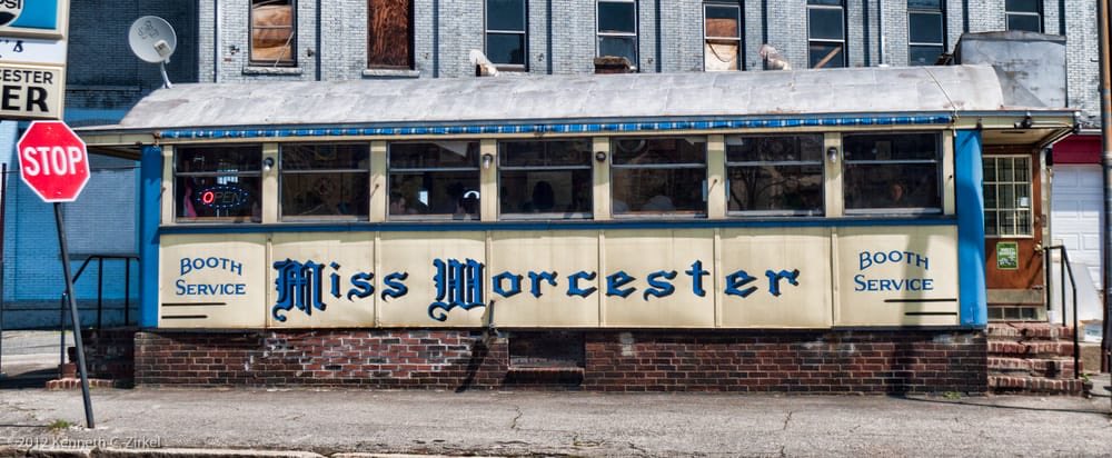 donwhitehead1's tweet photo. @CaitlinMcWriter @Gennefer I went to college in Worcester and it pains me this place wasn’t around then! Although we did have… https://t.co/LzbPUQOfSx
