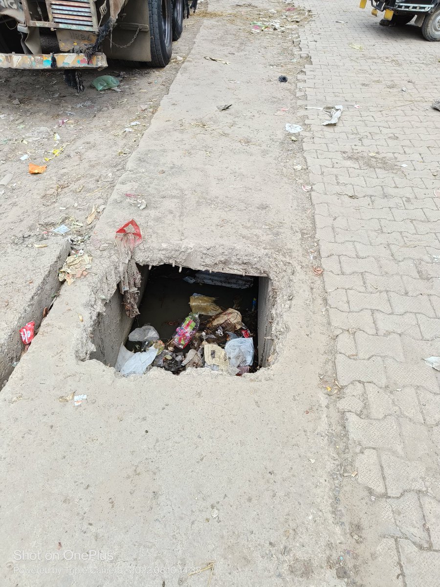 JitenderArya's tweet photo. आदरणीय मुख्यमंत्री @mlkhattar जी, दुर्घटना पर जागेगा भिवानी जिला प्रशासन? 6-12-2021, 6-2-2022, 1-3-2022, 28-3-2022, 1-4-2022 और 30-07-2022 को आपको ट्वीट कर दरखास्त की परन्तु सब व्यर्थ ... पुनः अनुरोध है कि कुछ कीजिए 🙏  @cmohry @PMOIndia @anilvijminister @narendramodi https://t.co/OBEaMVDeoB