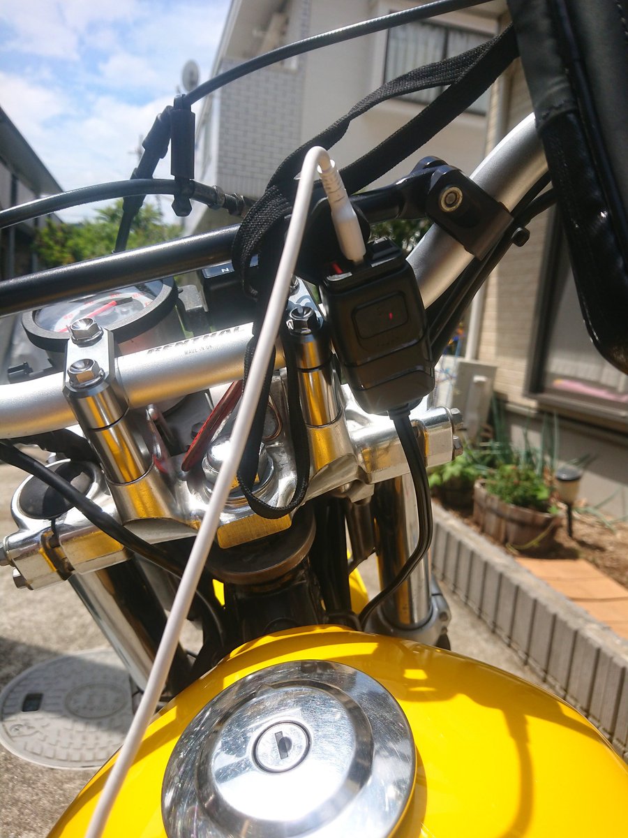 marukawa_bike's tweet image. Dユニット取り付け完了！

テールランプの線に噛ませてキーon/off連動するようにしました。
USB充電器も取り付けできました。

アドバイスくれた皆様に感謝！
ありがとうございます👍

#DIY
#デイトナ
#DUNIT
#デーユニット

#ヤマハブロンコ
#電源取り出し