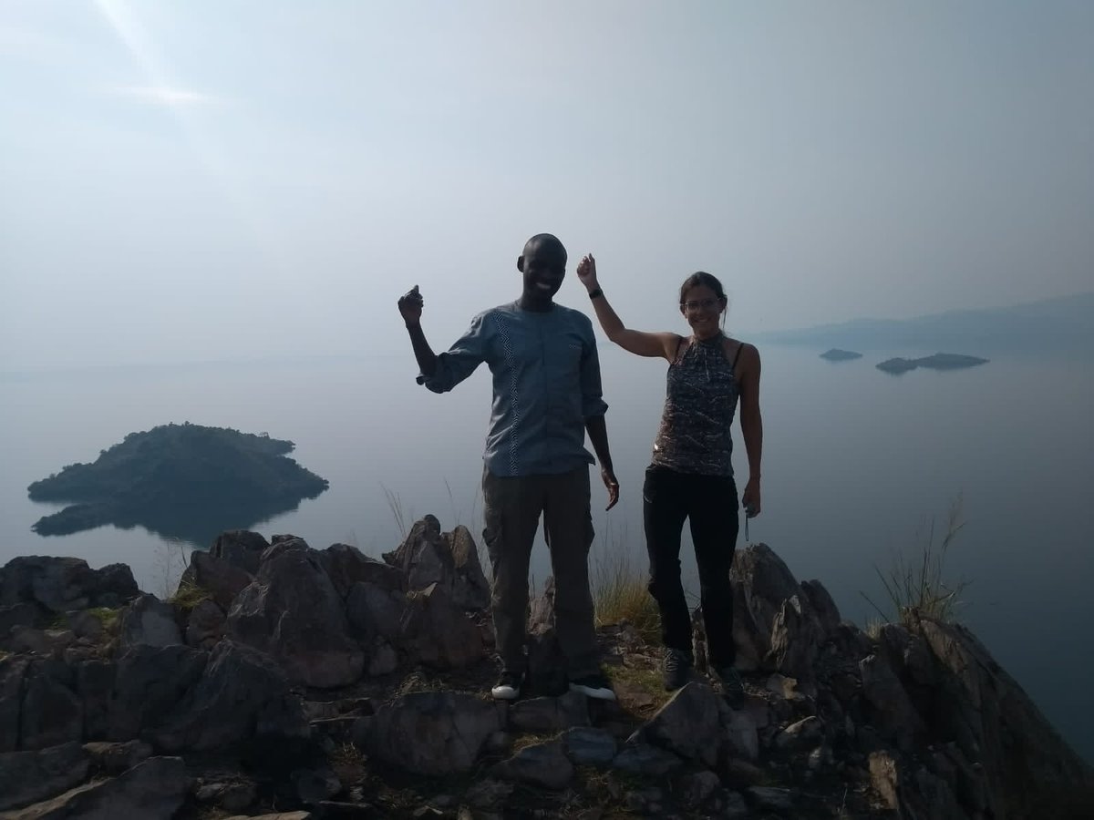 Newhorizonrw's tweet photo. #Travels with passionate guides and explore the best that #Rwanda is offering. #SoloTravels #VisitRwanda #LakeKivu #Boat #BestTrips
https://t.co/3lclFAlVvC https://t.co/KxFFc14Bkv