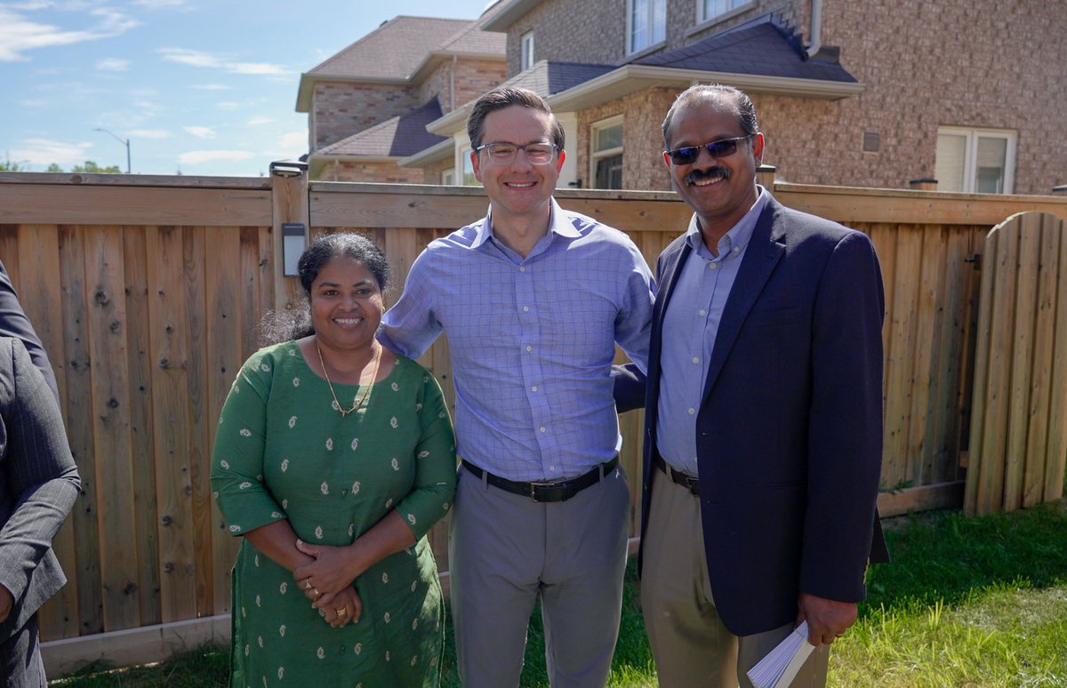 PierrePoilievre's tweet photo. Thank you to Jobson Easow for hosting another successful get-out-the-vote event in Markham.

People here are voting to make Canada the freest country on earth.

Chip in to help us reach even more people who will vote to take back control of their lives: https://t.co/iLY4vGXoUt https://t.co/G3poaKlt5O